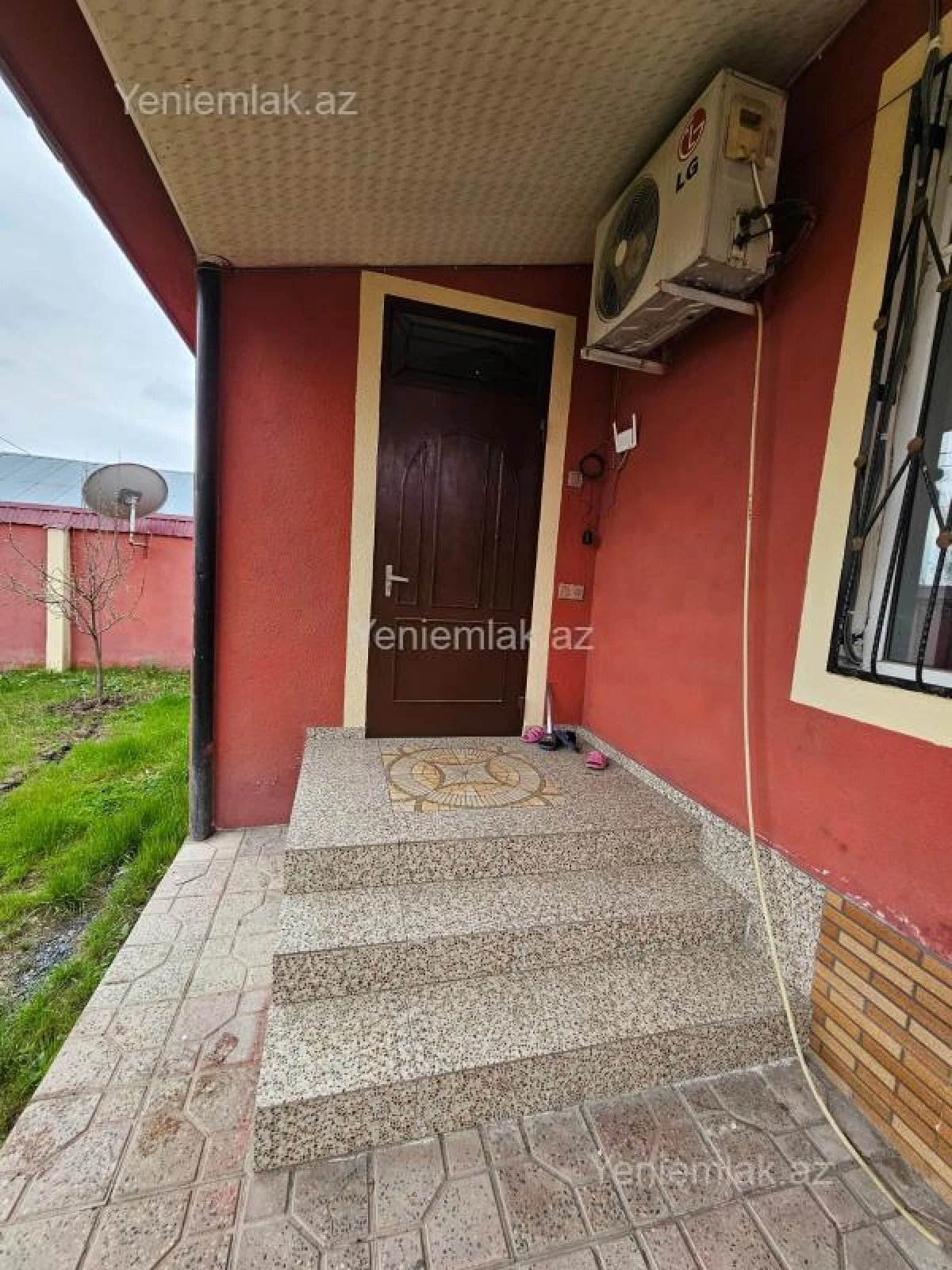 Satılır 4 otaqlı həyət evi 120 m²