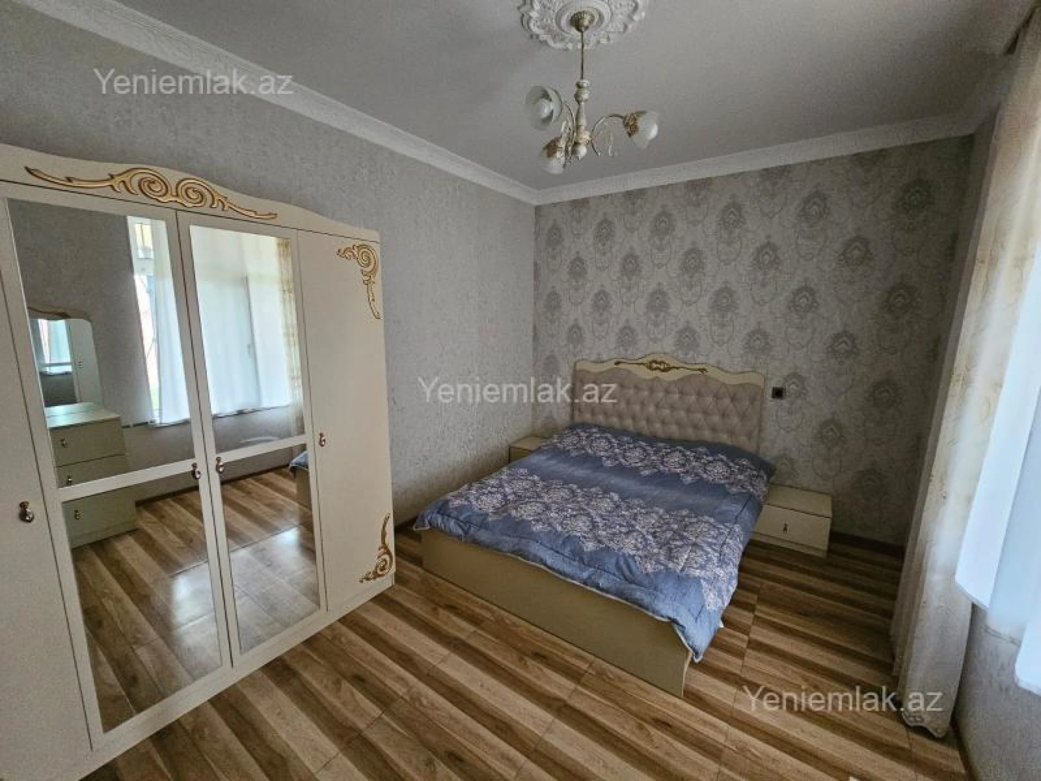 Satılır 4 otaqlı həyət evi 120 m²