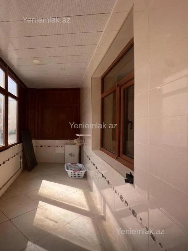 Satılır 3 otaqlı yeni tikili 120 m²