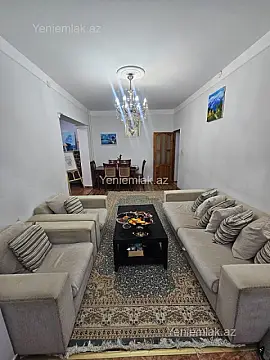 Satılır 2 otaqlı köhnə tikili 65 m²