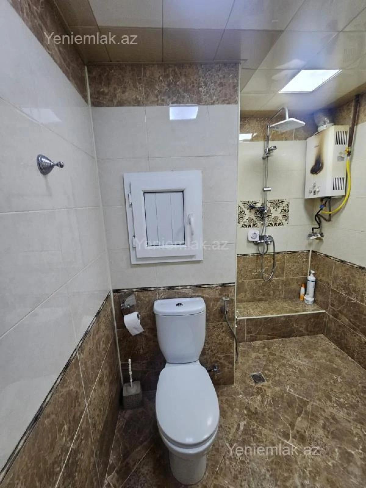 Satılır 2 otaqlı köhnə tikili 65 m²