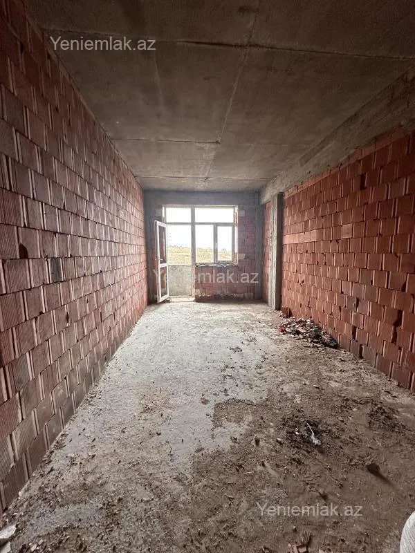 Satılır 2 otaqlı yeni tikili 83 m²