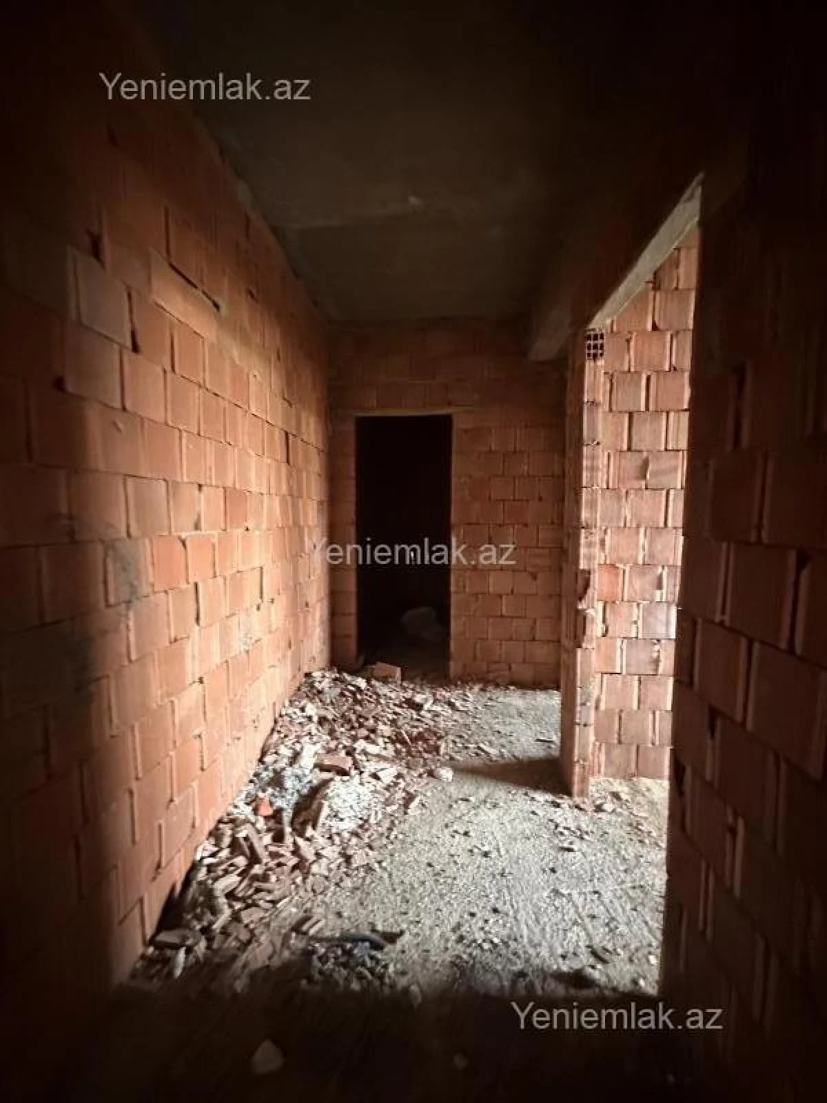 Satılır 2 otaqlı yeni tikili 83 m²