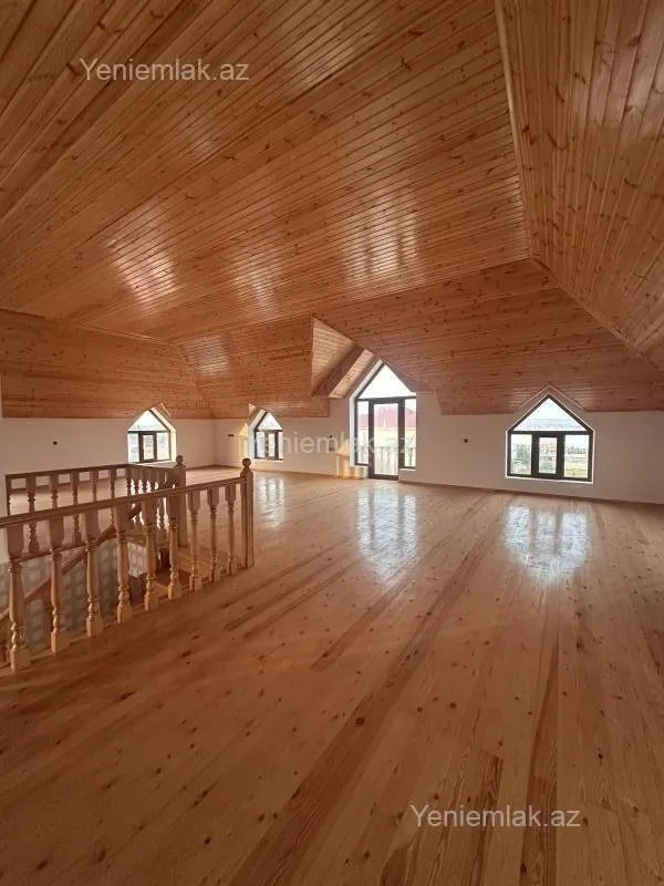 Satılır 6 otaqlı həyət evi 166 m²