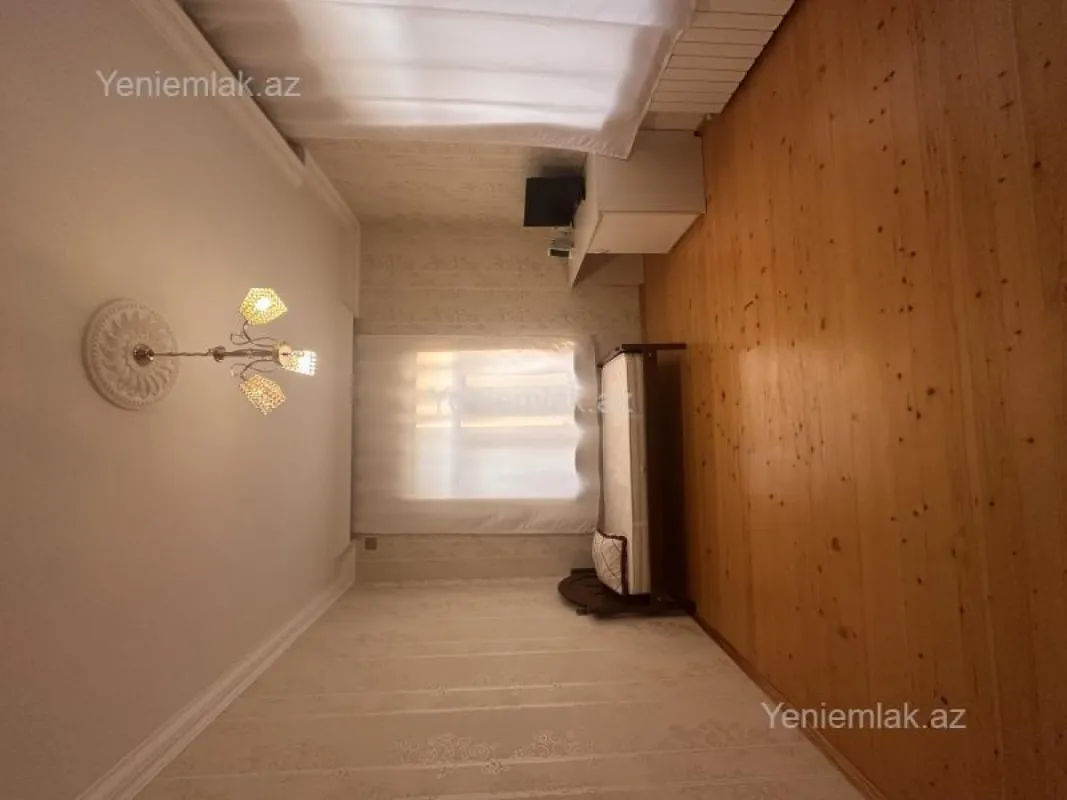 Satılır 6 otaqlı həyət evi 166 m²