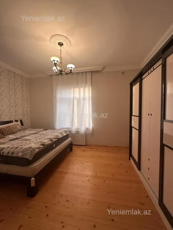 Satılır 6 otaqlı həyət evi 166 m²