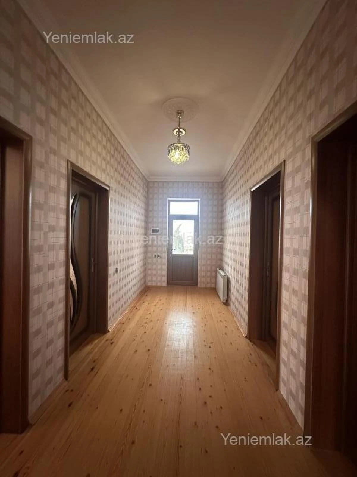 Satılır 6 otaqlı həyət evi 166 m²