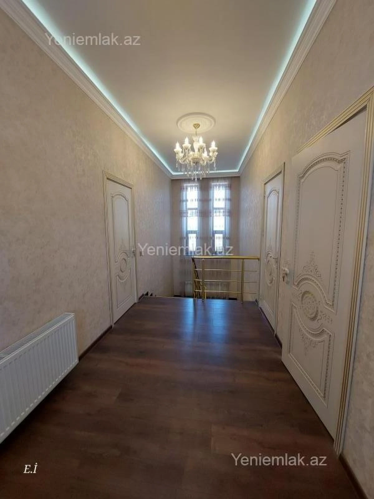 Satılır 4 otaqlı həyət evi 156 m²