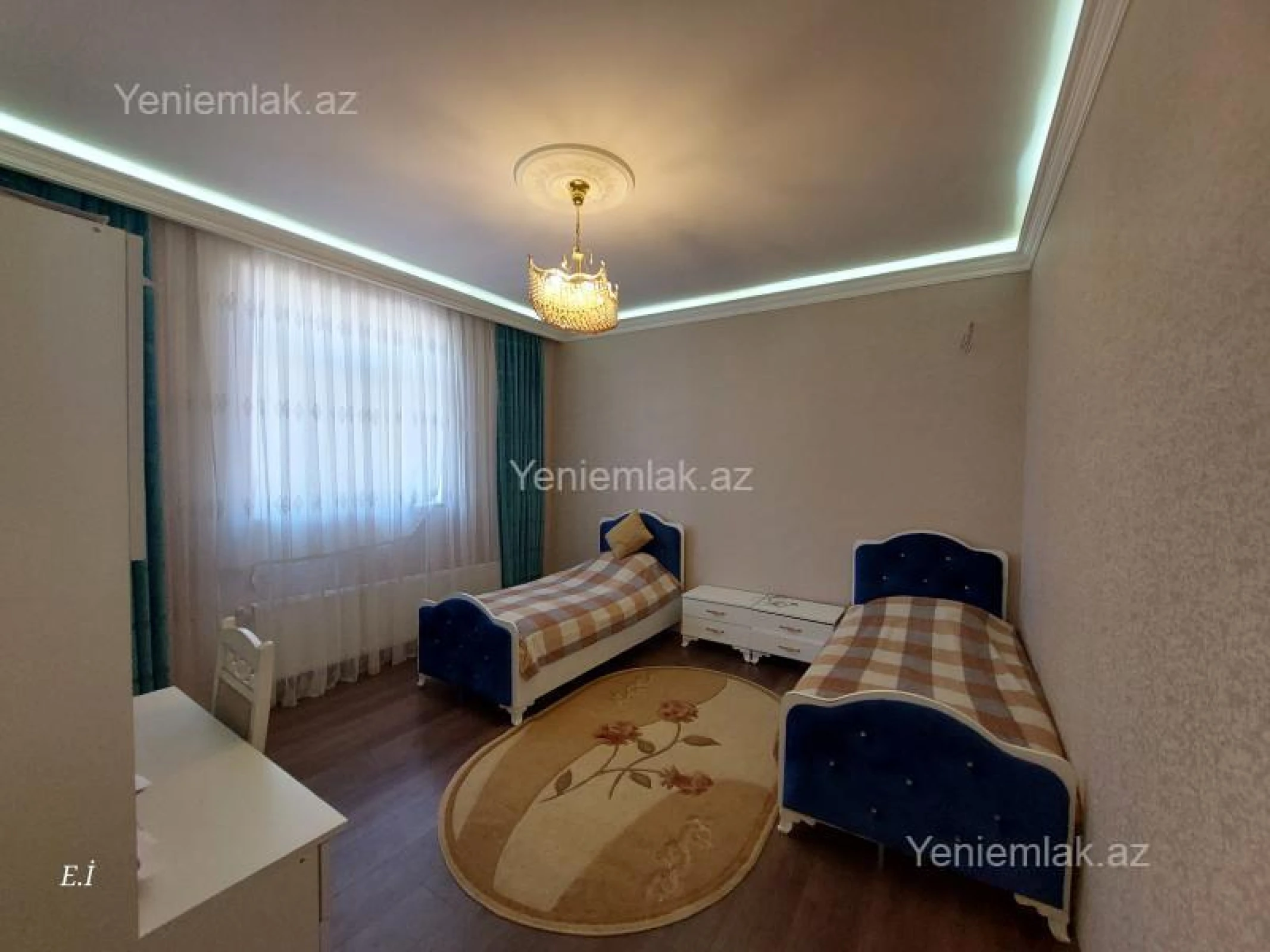 Satılır 4 otaqlı həyət evi 156 m²