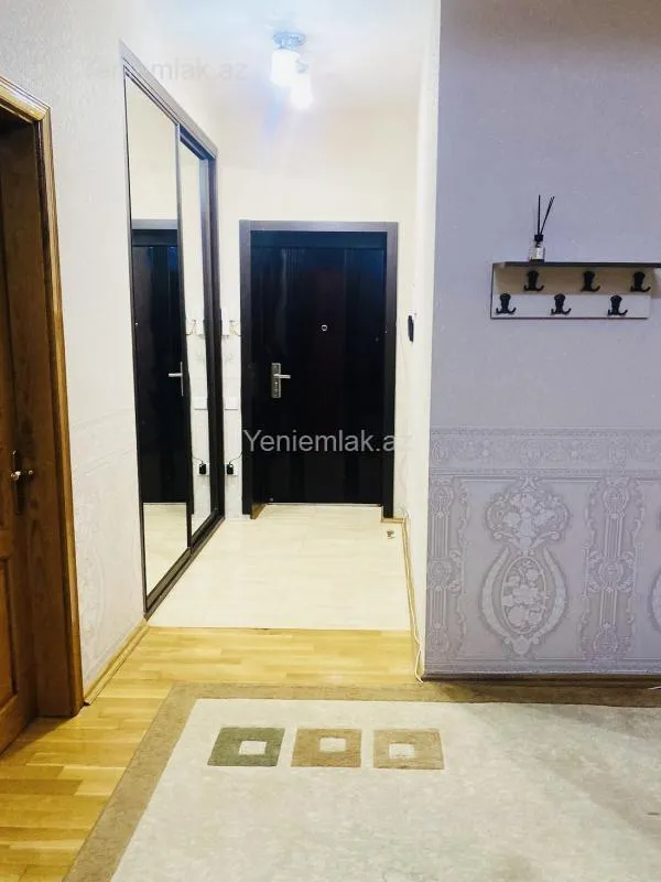 Satılır 3 otaqlı yeni tikili 102 m²