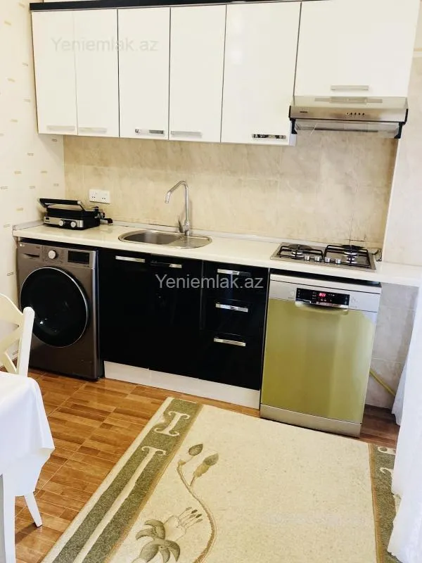 Satılır 3 otaqlı yeni tikili 102 m²