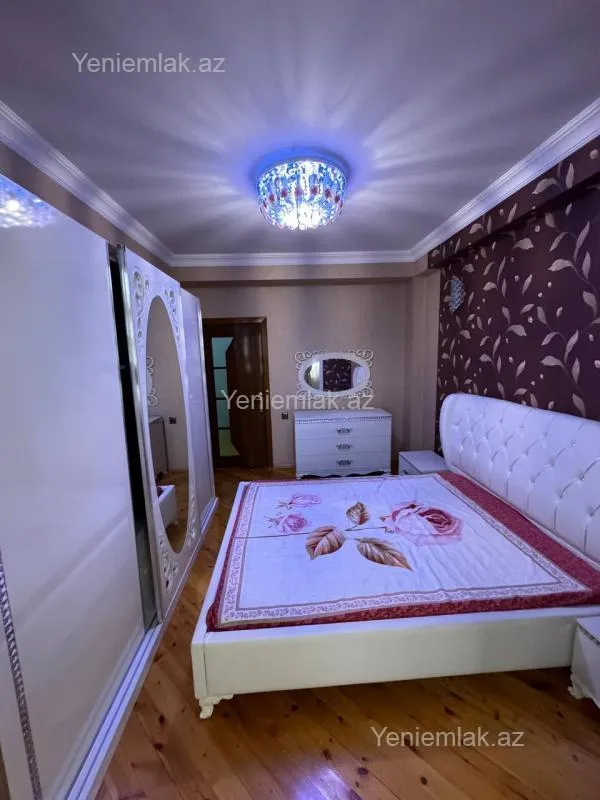 Satılır 3 otaqlı yeni tikili 93 m²