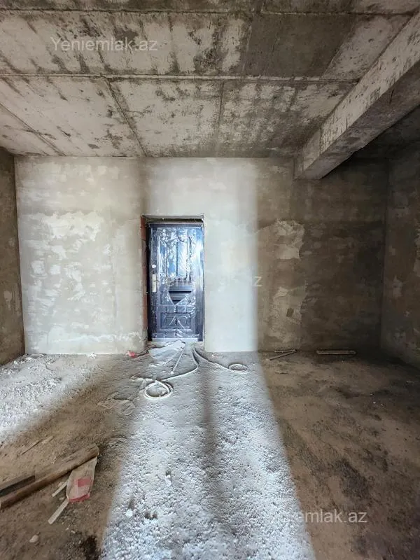 Satılır 2 otaqlı yeni tikili 100 m²