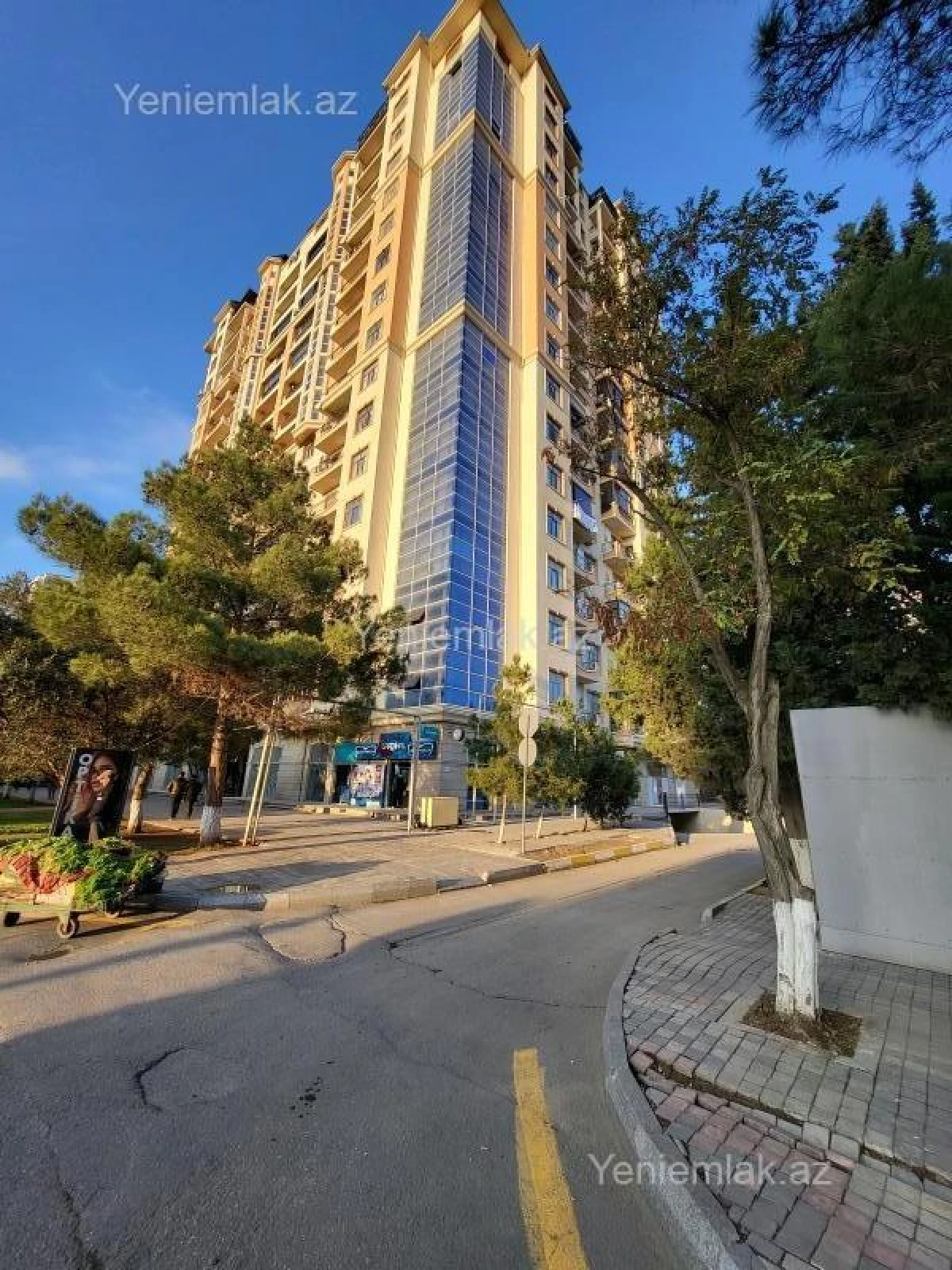 Satılır 2 otaqlı yeni tikili 100 m²