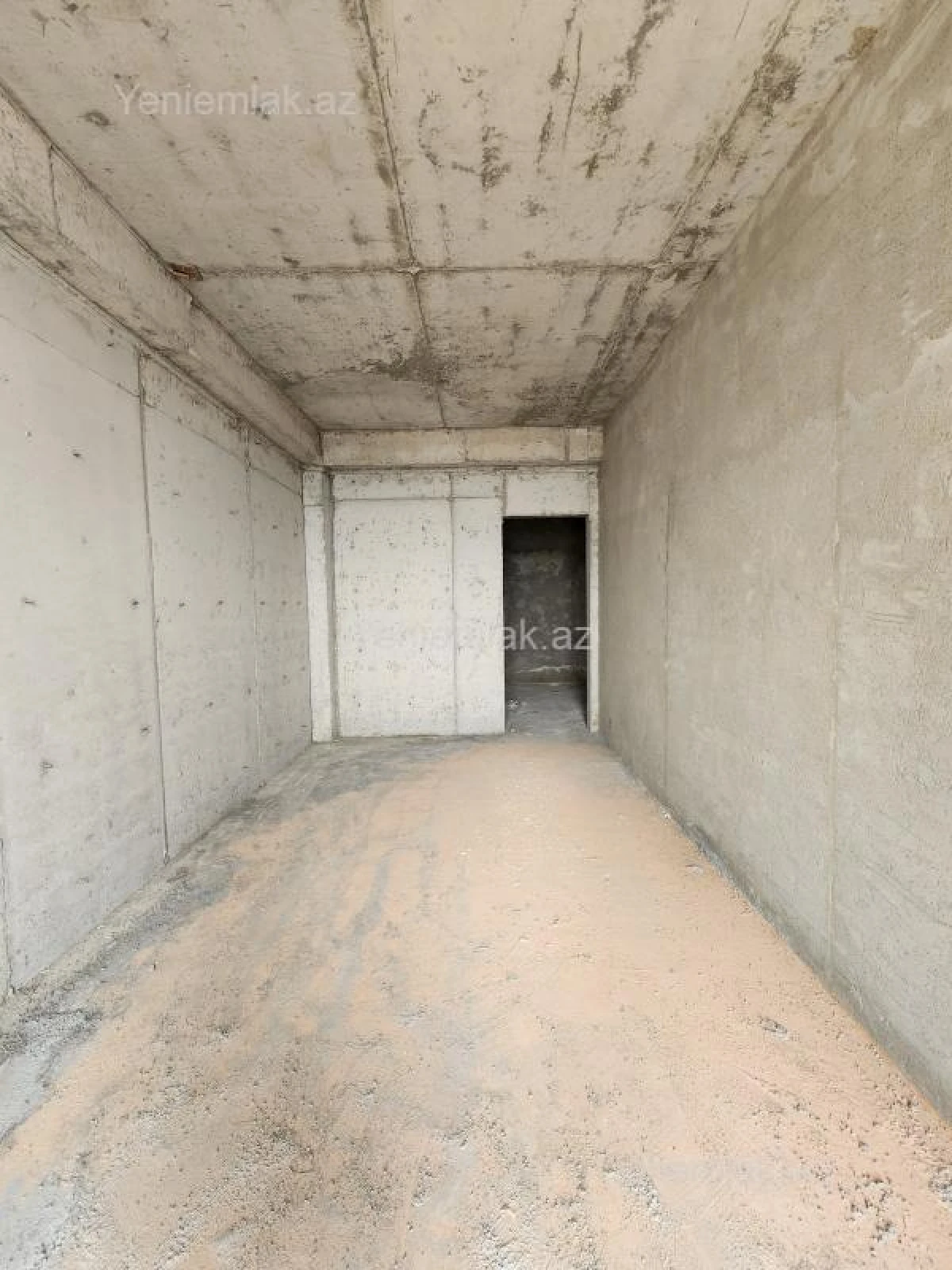 Satılır 2 otaqlı yeni tikili 100 m²