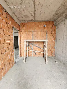 Satılır 2 otaqlı yeni tikili 100 m²