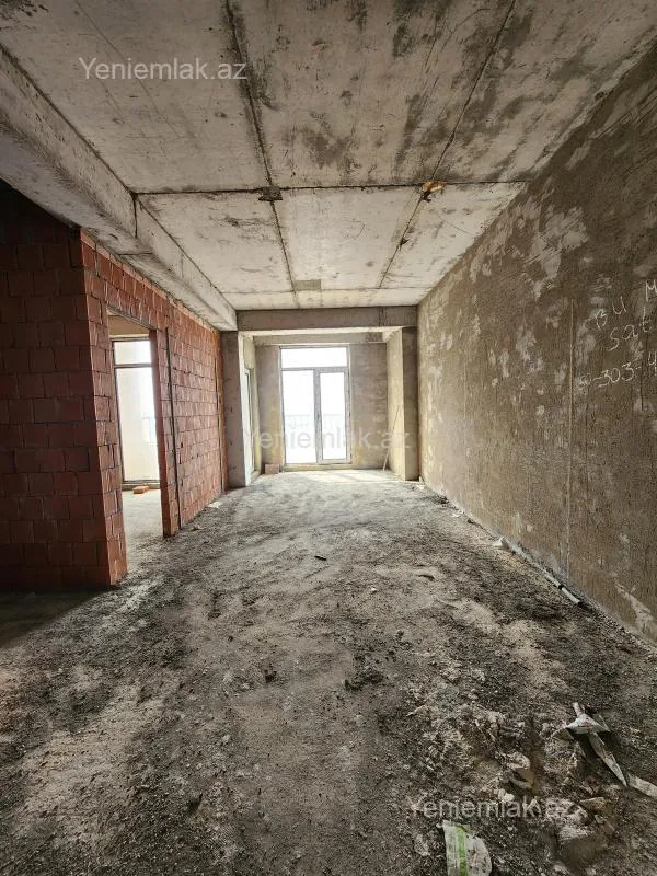 Satılır 2 otaqlı yeni tikili 100 m²