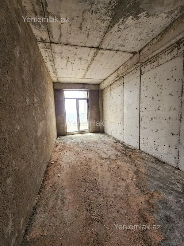 Satılır 2 otaqlı yeni tikili 100 m²