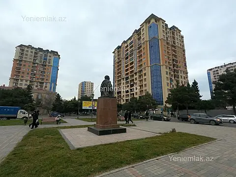 Satılır 2 otaqlı yeni tikili 100 m²