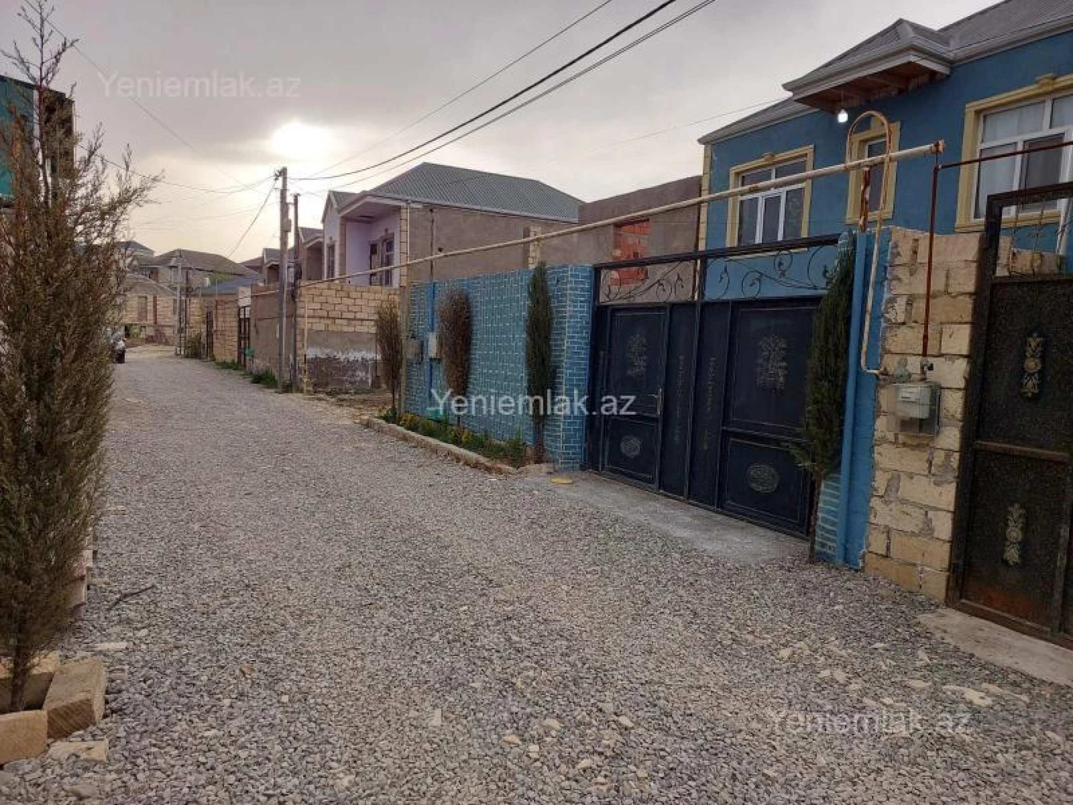 Satılır 3 otaqlı həyət evi 144 m²