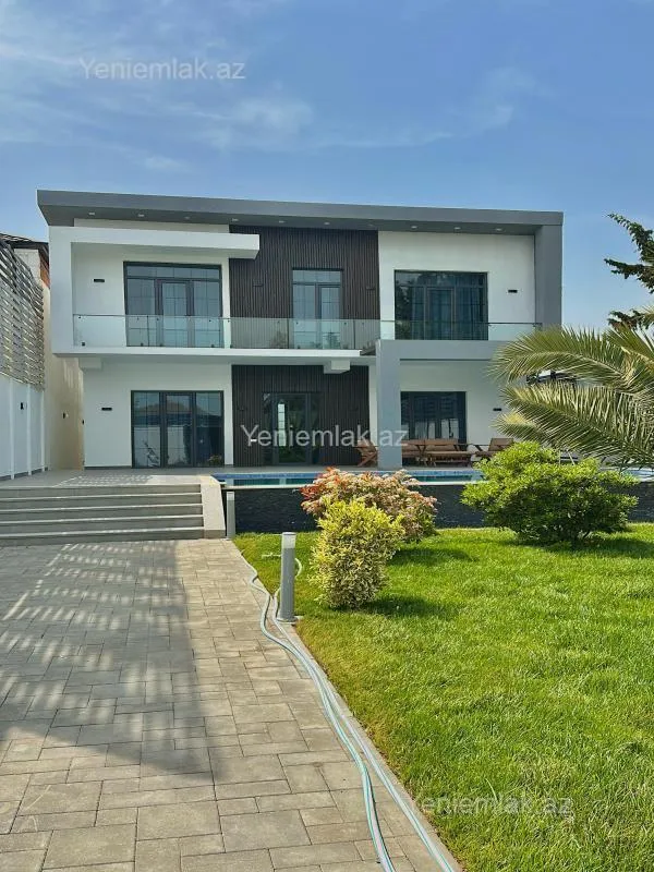 Satılır 5 otaqlı həyət evi 250 m²