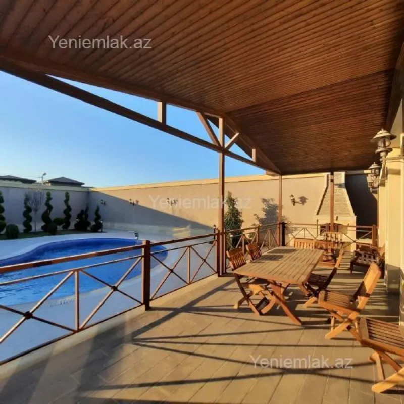 Satılır 4 otaqlı həyət evi 220 m²