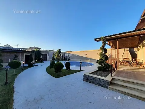 Satılır 4 otaqlı həyət evi 220 m²