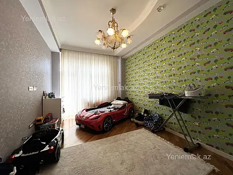 Satılır 5 otaqlı yeni tikili 200 m²