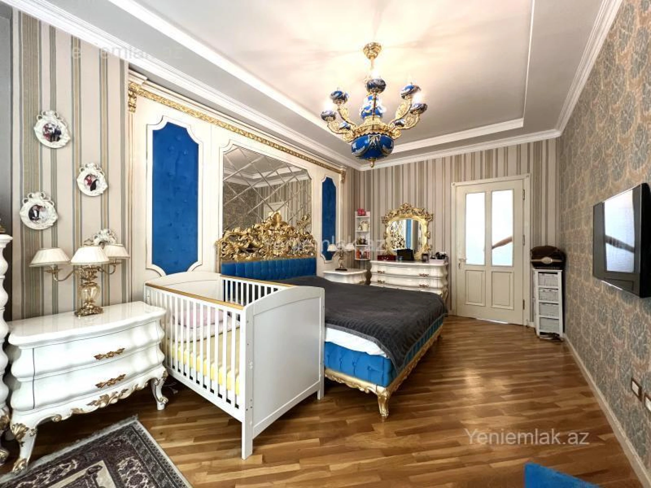 Satılır 5 otaqlı yeni tikili 200 m²