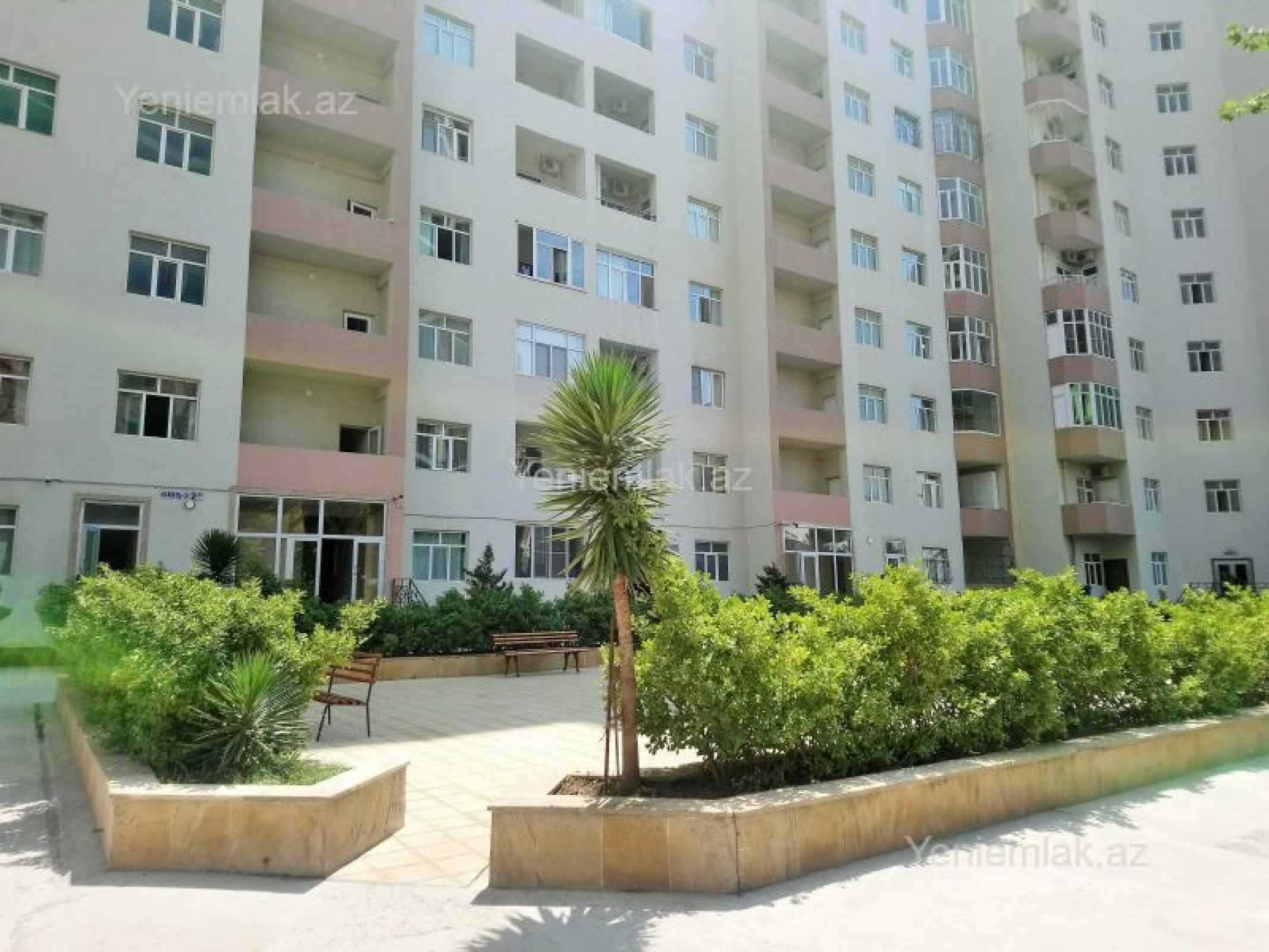 Satılır 5 otaqlı yeni tikili 200 m²