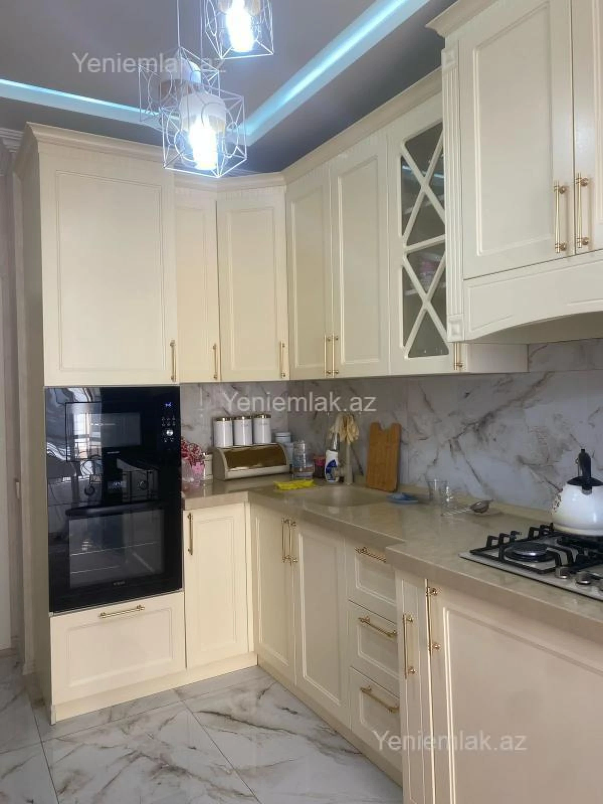 Satılır 3 otaqlı yeni tikili 117 m²