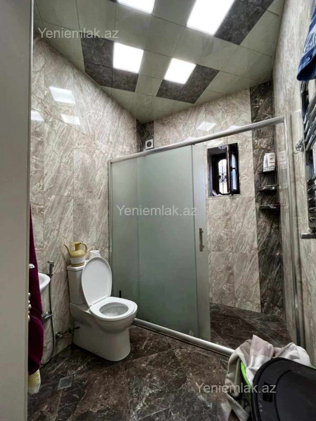 Satılır 7 otaqlı həyət evi 500 m²