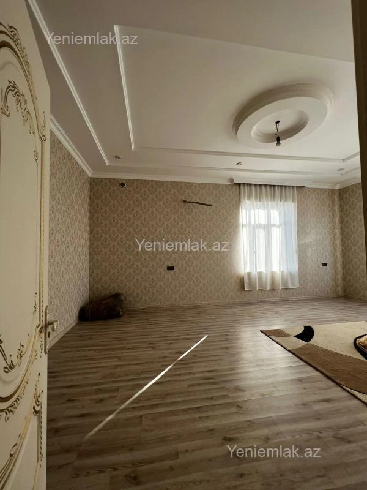 Satılır 7 otaqlı həyət evi 500 m²