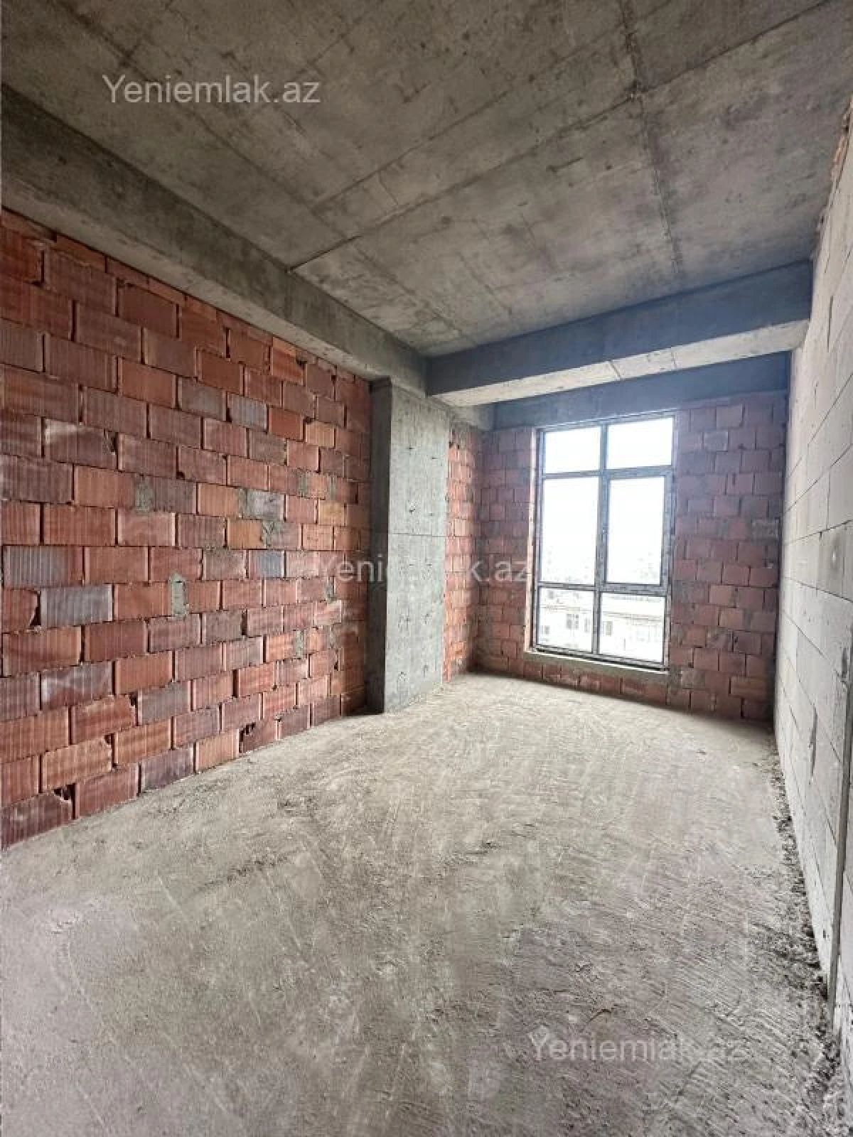 Satılır 2 otaqlı yeni tikili 76 m²