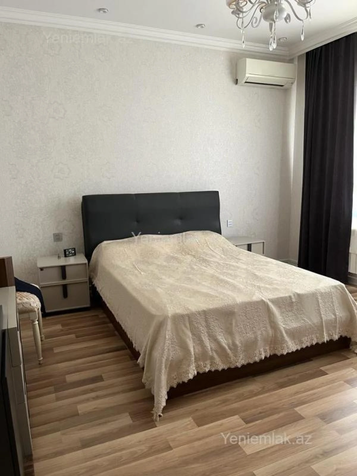 Satılır 5 otaqlı həyət evi 200 m²