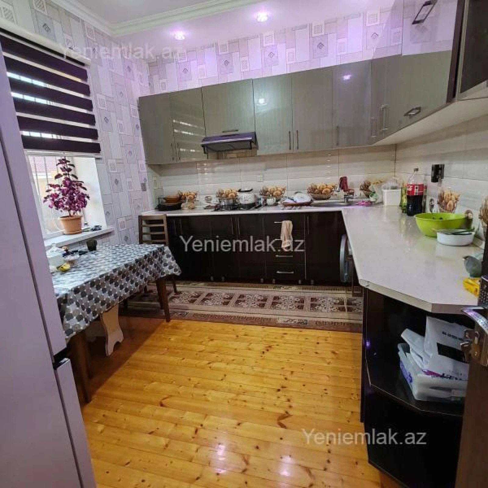 Satılır 4 otaqlı həyət evi 135 m²