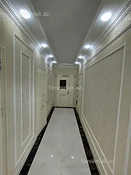 Satılır 5 otaqlı həyət evi 240 m²