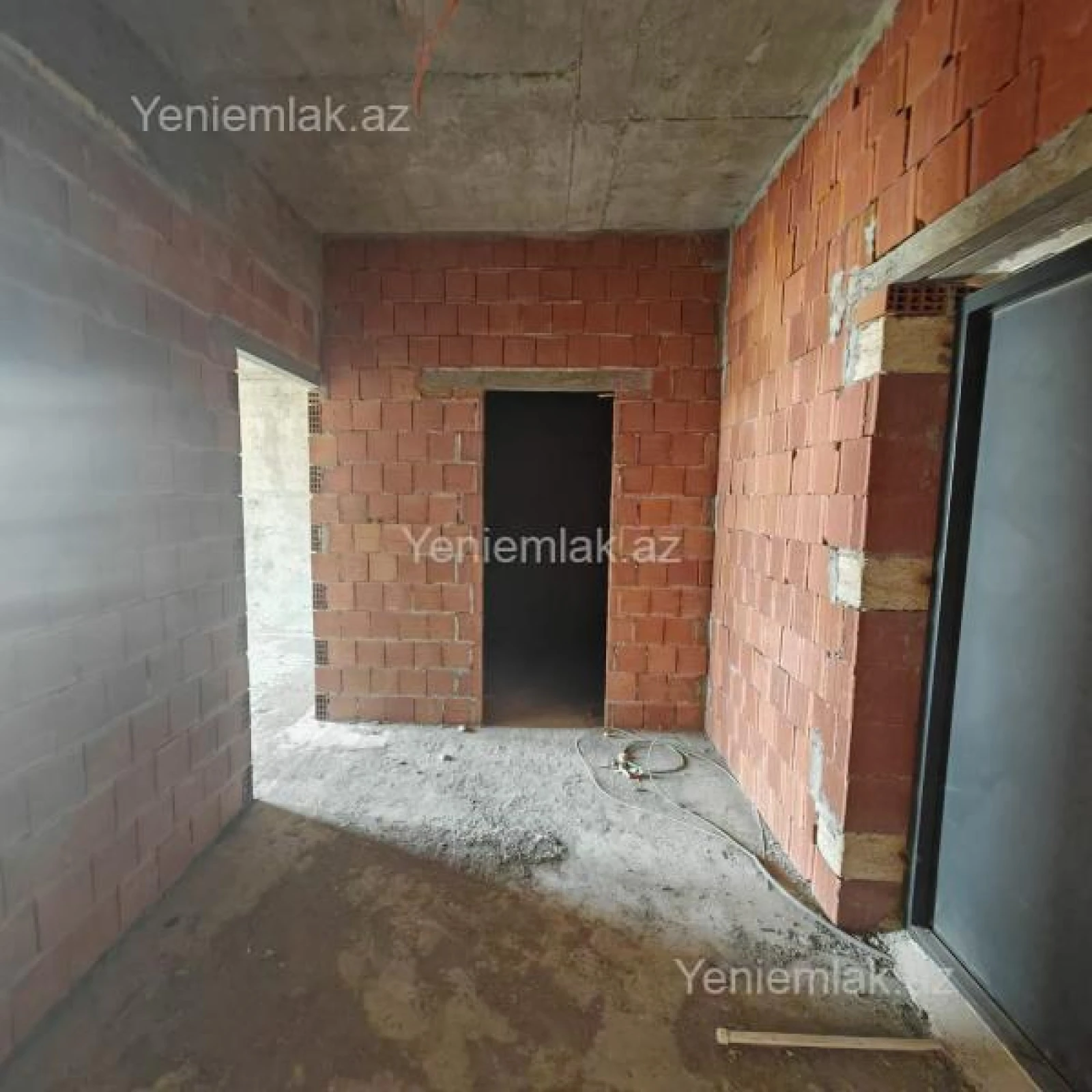 Satılır 2 otaqlı yeni tikili 89 m²