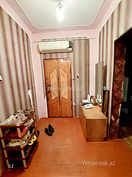 Satılır 3 otaqlı köhnə tikili 70 m²
