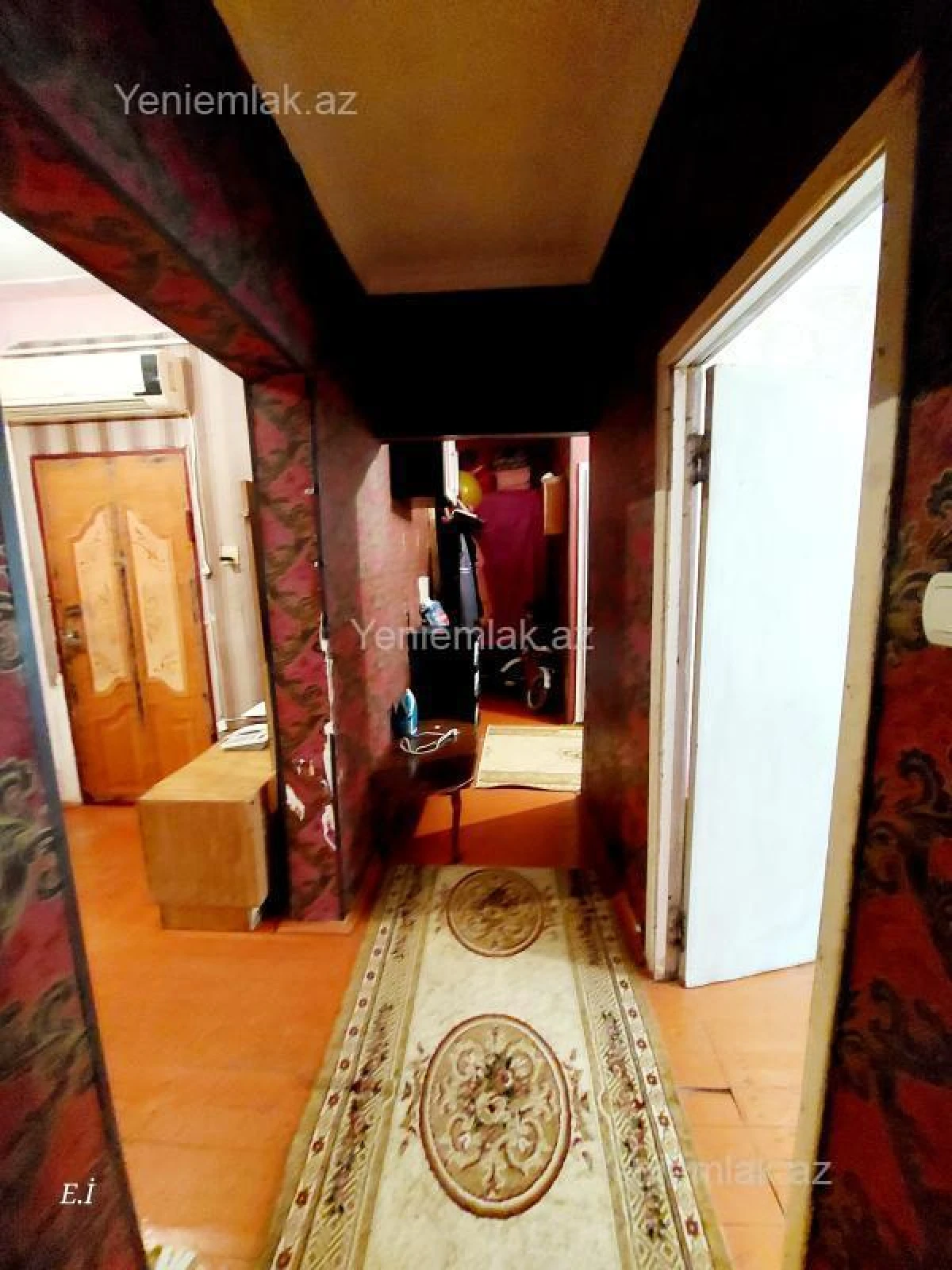 Satılır 3 otaqlı köhnə tikili 70 m²