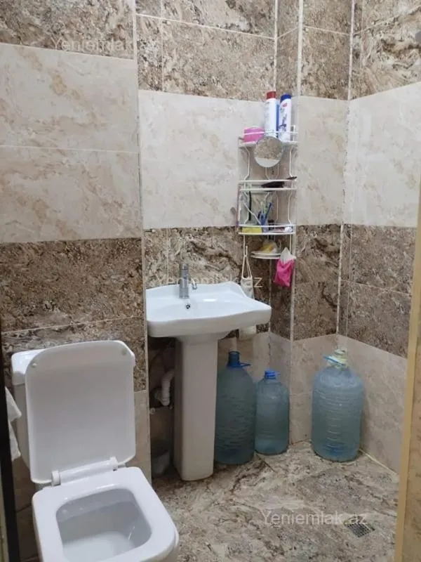 Satılır 3 otaqlı yeni tikili 73 m²