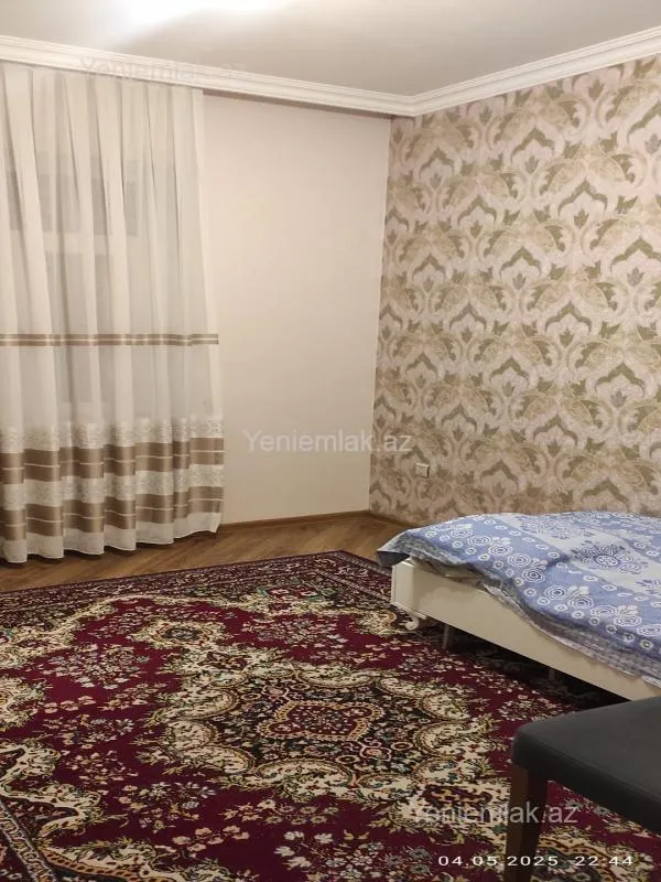 Satılır 4 otaqlı həyət evi 100 m²