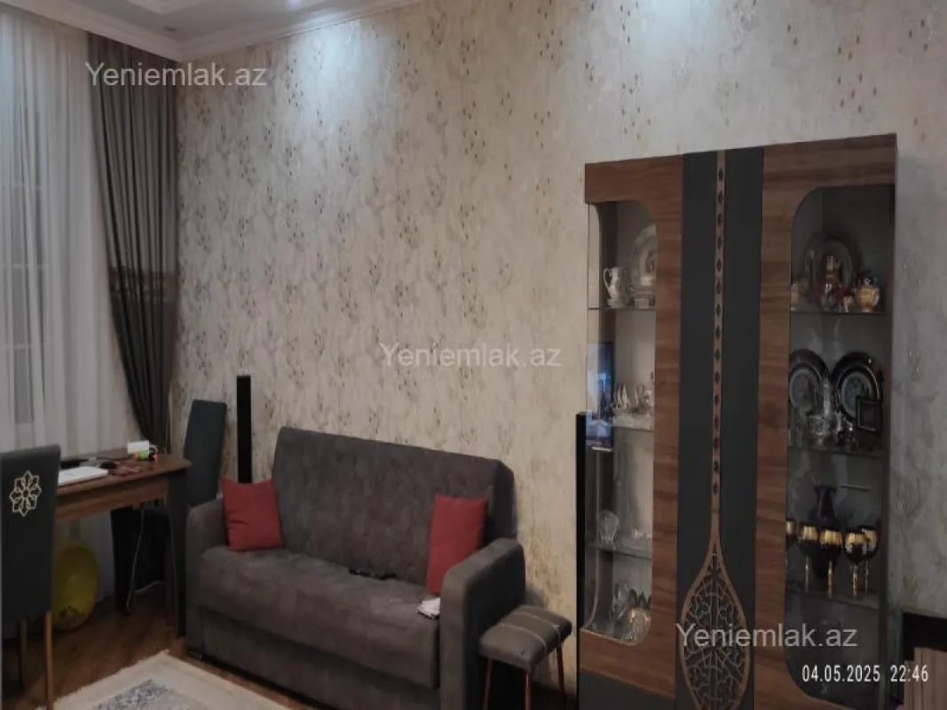 Satılır 4 otaqlı həyət evi 100 m²