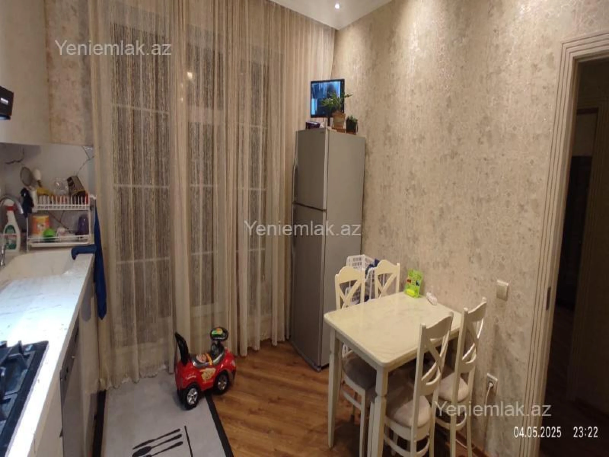 Satılır 4 otaqlı həyət evi 100 m²