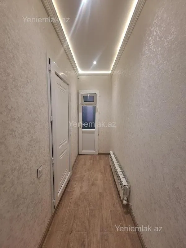 Satılır 4 otaqlı köhnə tikili 85 m²