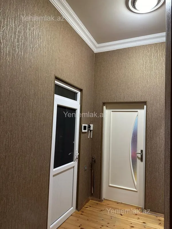 Satılır 4 otaqlı həyət evi 130 m²