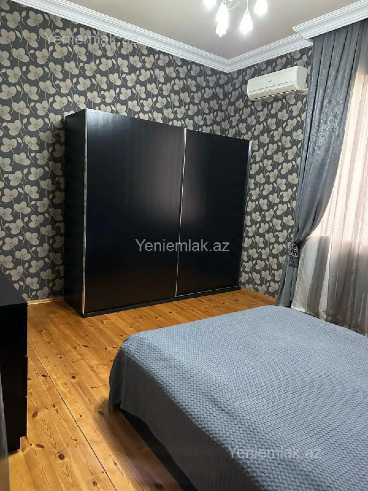 Satılır 4 otaqlı həyət evi 130 m²