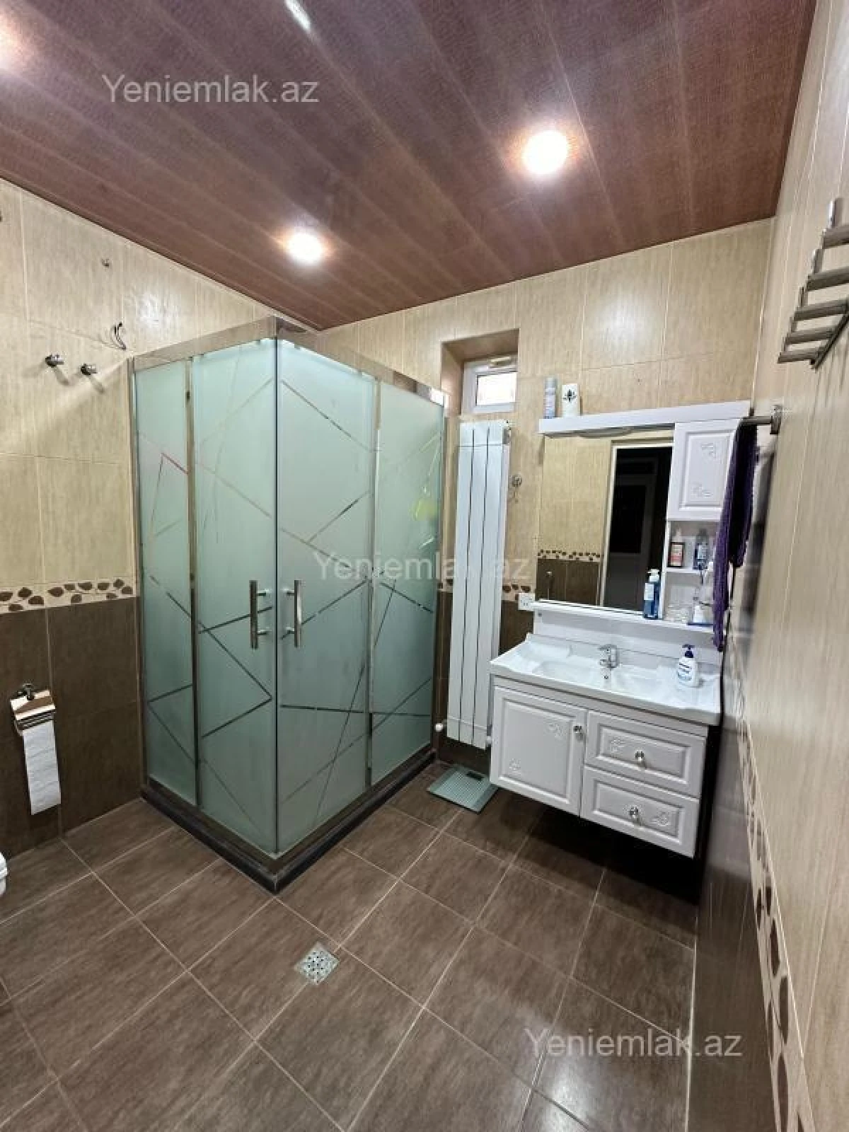 Satılır 4 otaqlı həyət evi 130 m²