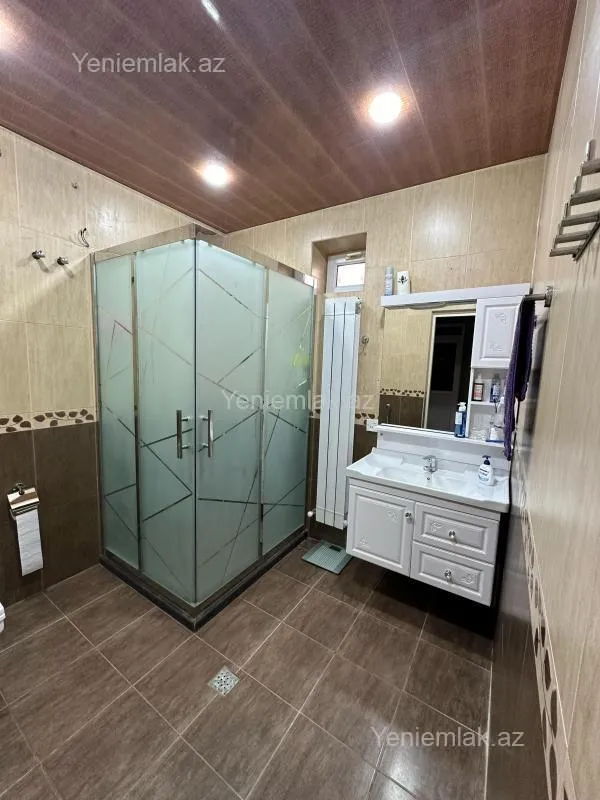 Satılır 4 otaqlı həyət evi 130 m²
