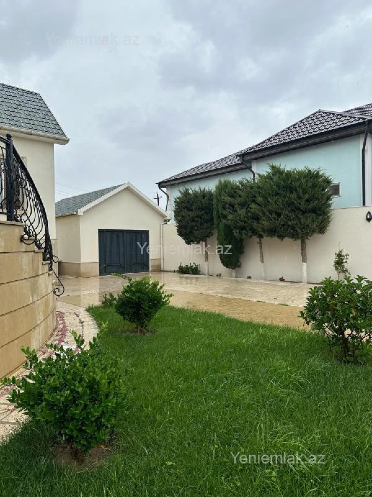 Satılır 4 otaqlı həyət evi 130 m²